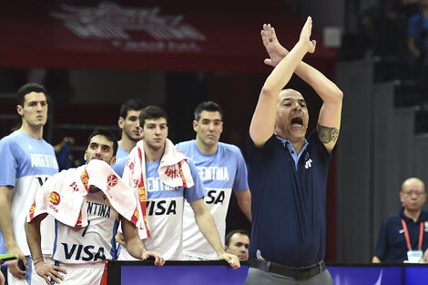 Sergio Hernández confirmó que sigue en la Selección de básquet