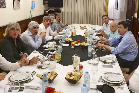 Claudio Moroni se reunió con Hugo Moyano. (Fuente: NA)
