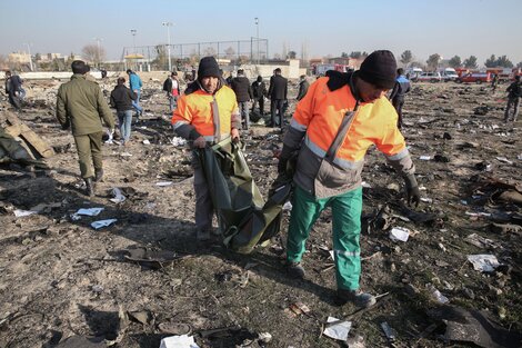 EE.UU. y Canadá apuntan a Irán por la caída del avión ucraniano