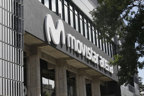 Sigue la lucha contra el Movistar Arena