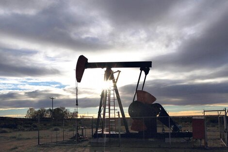 Petroleros aseguran que "Macri paralizó la industria hidrocarburífera" 