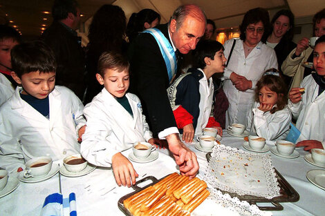 El ex presidente Fernando De la Rúa durante una actividad en Olivos por el 25 de mayo de 2001.