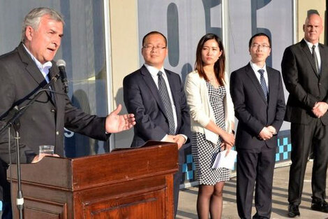 Morales defendió la contratación y recordó que ya hay otras inversiones chinas en la provincia.