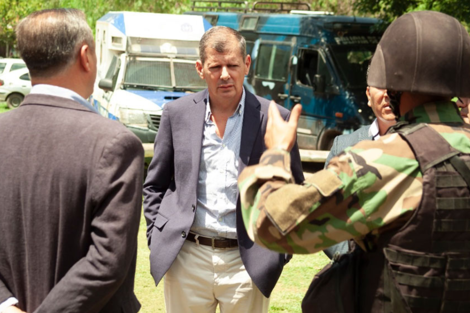 Refuerzan controles en la frontera por los evadidos en Paraguay 