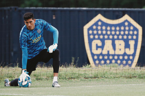 El arquero Andrada no se entrenó y en Boca ya prenden velas