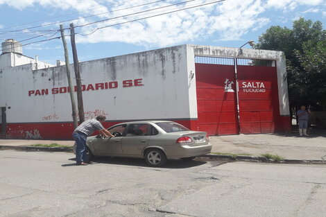 Se levantó el paro en la panadería social