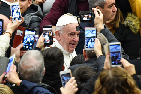 Fernández quiere mantener una relación directa con Bergoglio.