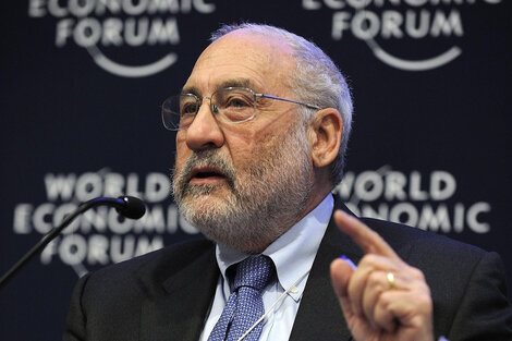 "Los prestamistas fueron tontos al prestar esa cantidad de dinero", sostuvo Stiglitz.