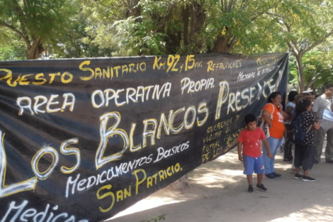 Habitantes de Los Blancos se manifestaron ante el gobernador 