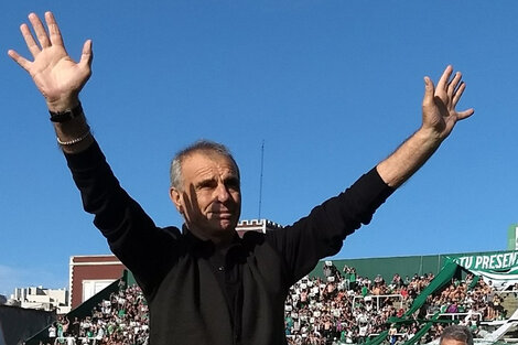 Murió Carlos Barisio, el arquero récord del fútbol argentino