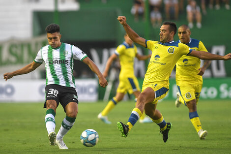 Banfield y Central igualaron en un final emotivo