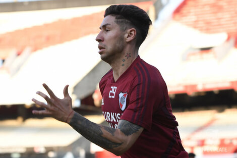 River Plate: el técnico Gallardo habló a solas con Montiel