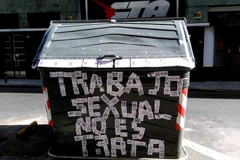 Entre trabajo sexual y abolicionismo hay algo más que una grieta