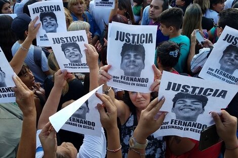 Miles de personas se reunieron en Plaza Congreson esta tarde. 