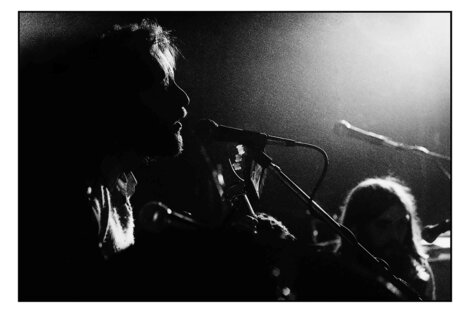 Jorge Lazaroff fotografiado en 1981, como parte de Los Que Iban Cantando (Fuente: Rodolfo Fuentes)