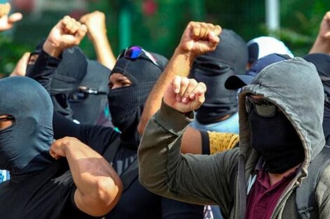 Policías amotinados