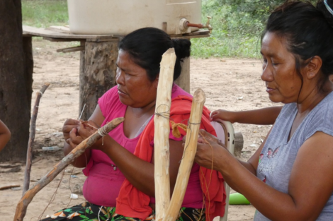 Mujeres wichí crearon una marca colectiva para vender sus tejidos 