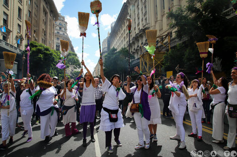 El Día de la Memoria se realizará la clásica "Marcha de las escobas". 