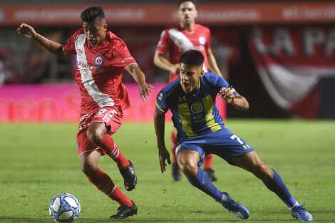 Argentinos Juniors se metió en el podio de la Superliga