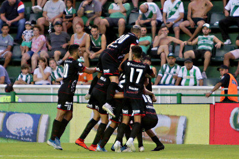 Superliga: Huracán consiguió su segundo triunfo consecutivo