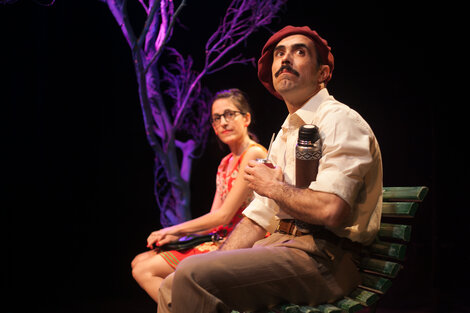 Enamorarse es hablar corto y enredado, dirigida por Leandro Airaldo, se presenta el jueves a las 23.