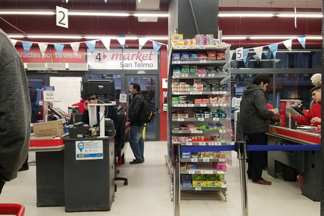 Los precios de bienes de consumo masivo siguen en alza, pese a la caída en la demanda. 