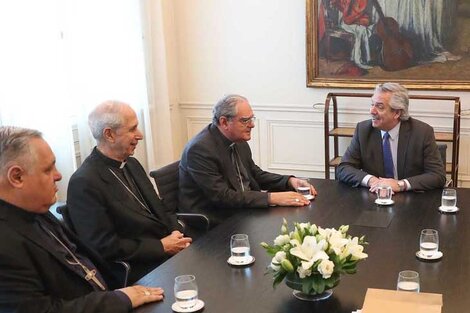 Alberto Fernández recibió a la cúpula de la Iglesia