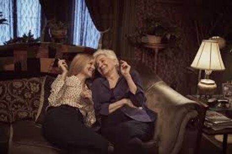 Laura Linney y Olympia Dukakis