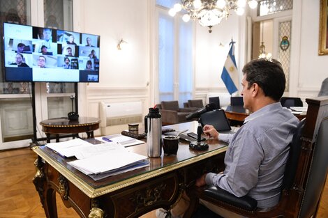 Sergio Massa encabezó una  nueva teleconferecia con los jefes de bloque