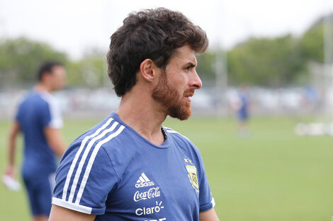 Aimar: "La gente de la salud es importante, no los jugadores"