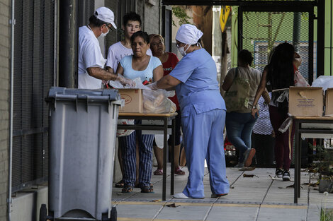 Las viandas que entrega el Gobierno porteño vienen siendo cuestionadas desde el comienzo de la pandemia.