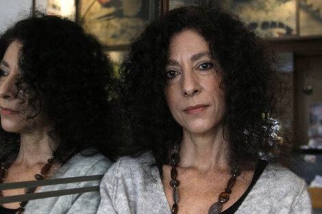 "No me interesa hacer una biografía exhaustiva de una persona", afirma Guerriero.