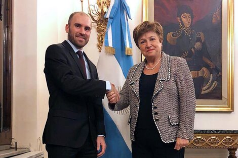 Durante esta semana o en la próxima como mucho, la Argentina presentará la propuesta de canje de la deuda pública sometida a legislación extranjera.