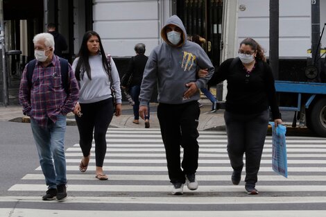 Coronavirus: el gobierno porteño obliga a cubrirse boca y nariz en espacios públicos