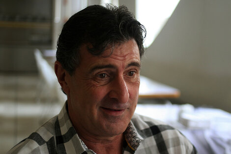Mario Kempes: "Me hubiera gustado jugar en el River de Gallardo"