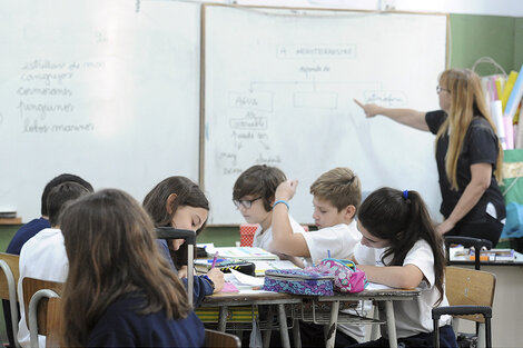 Las docentes reemplazantes, fuera del sistema y de todo cálculo. (Fuente: Andres Macera)