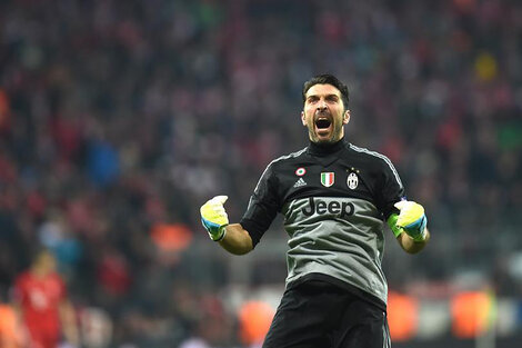 Buffon, veterano en el más alto nivel.