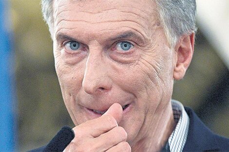 Mauricio Macri. "Falta de empatía con las familias de los tripulantes".