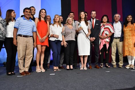 Otros tiempos, Romero posa juntos a los concejales