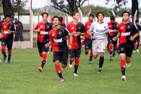 La venta de juveniles que lleva adelante Newell’s desde 2017 ni siquiera cerró por cuarentena. (Fuente: Prensa N.O.B.)