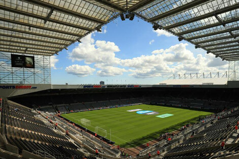 St. James Park, la casa de Newcastle, que sería vendido en 370 millones de dólares a un príncipe saudí. (Fuente: AFP)
