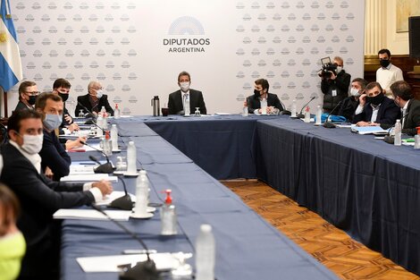 Sergio Massa presidió la reunión con los titulares de los bloques de diputados.