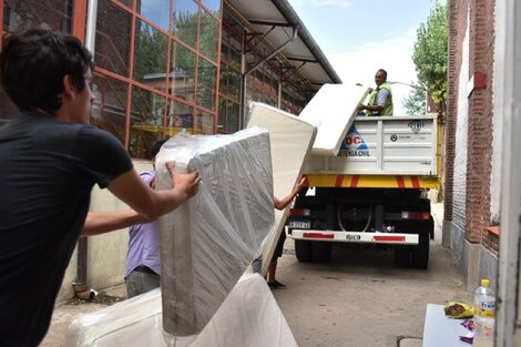 Por el avance del coronavirus en el Conurbano, los centros de aislamiento abiertos por los municipios ya comenzaron a recibir pacientes leves para internación. 