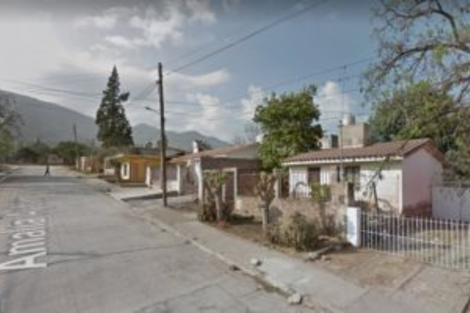 Asesinaron a una mujer en su casa de Villa Mitre 