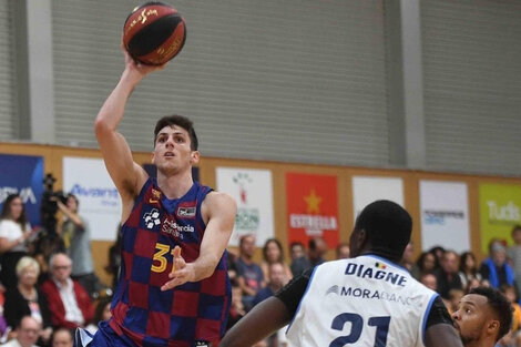 Leandro Bolmaro, una de las nuevas joyas del básquetbol argentino.