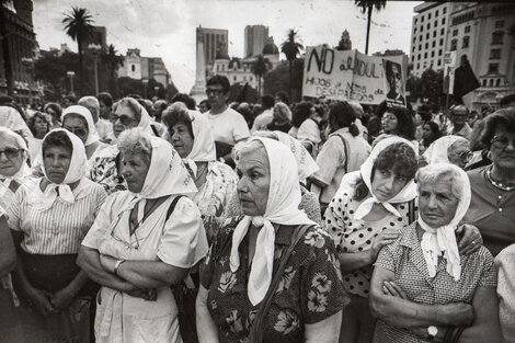 Homenaje a las compañeras