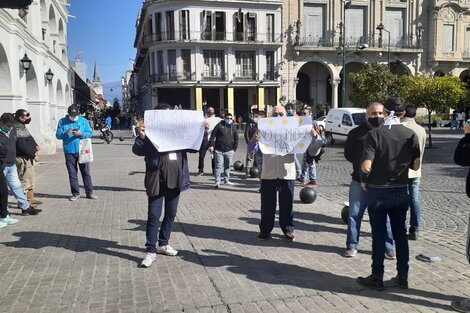 Trabajadores autoconvocados de turismo piden acciones directas