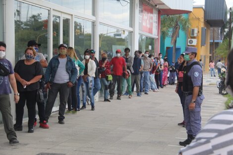 IFE, jubilados y AUH: quiénes y cómo cobran este martes