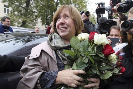 Svetlana Alexiévich: "Es una situación tipo Chernóbyl"