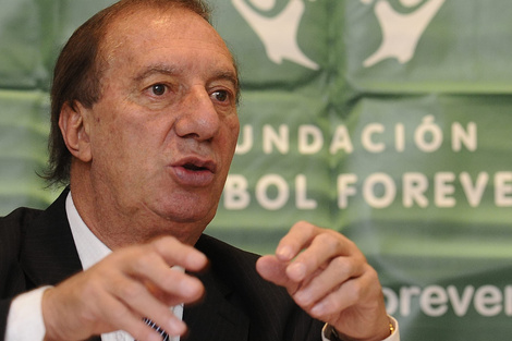 Carlos Salvador Bilardo. 